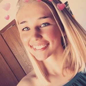 Meet your Posher, Larkyn